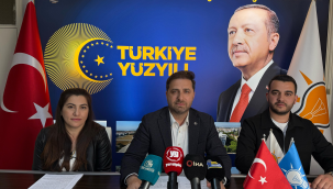 AK Parti Tire İlçe Başkanı Kadir Uğurlu'dan Tire Belediyesi'nin Bir Yıllık Performansına Eleştiri.