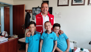Rasih Kirazoğlu İlkokulu'ndan Kızılay'a Anlamlı Destek